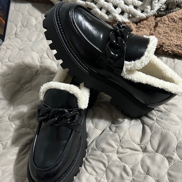 Dolce Vita Chunky loafers Faux Fur size 9 - Picture 8 of 8